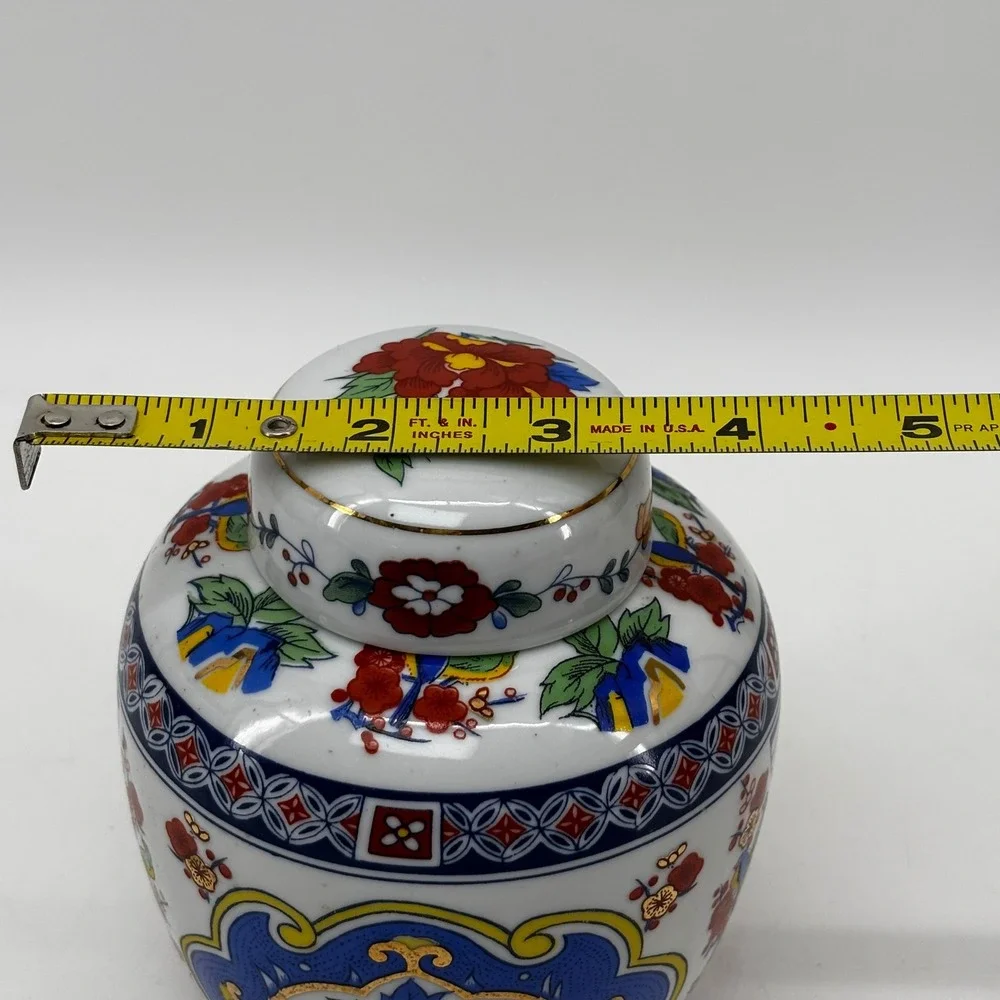 Vintage Porcelain Ginger Jar with Lid Floral Bird Motif Gold Gilt Made in Taiwan